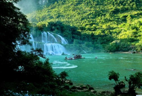TOUR 2 NGÀY 1 ĐÊM | BÙ GIA MẬP – TREKKING XUYÊN RỪNG – CẮM TRẠI SUỐI ĐẮK MANH